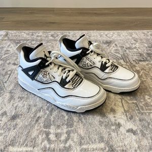 Air Jordan 4 Retro ‘DIY’ | Size 3